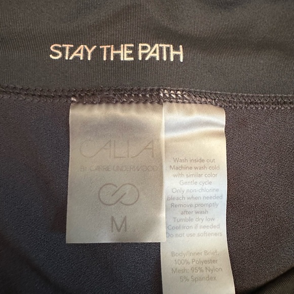 CALIA by Carrie Underwood Compression Shorts THESE ARE SOLD UNABLE TO DELETE - Picture 3 of 10